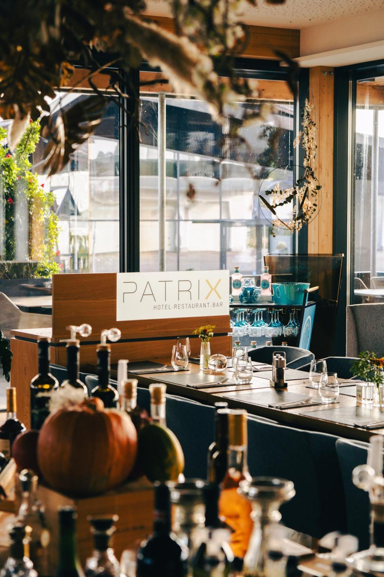 Patrix Hotel, Restaurant, Bar Frankenburg am Hausruck Ngoại thất bức ảnh